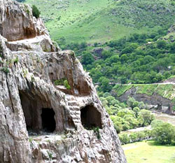 Грузия пещеры